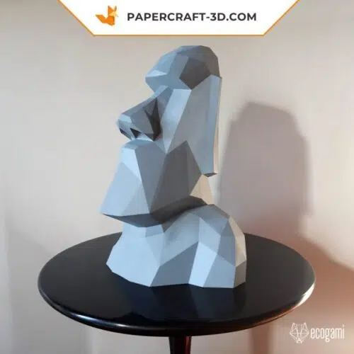 Papercraft of Moai in 3D origami