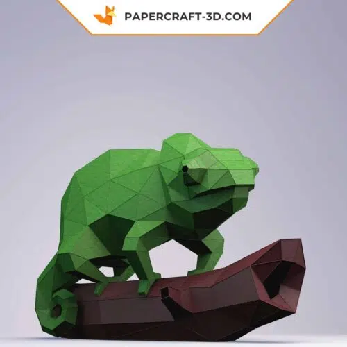 Papercraft chameleon in 3D origami