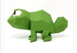 Papercraft chameleon in 3D origami