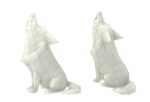 Papercraft of howling wolf in 3D origami